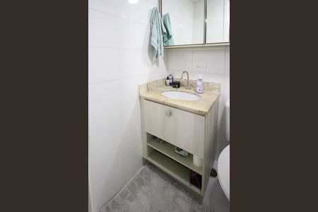 Apartamento à venda com 55m², 2 quartos e 1 vaga Apartamento à venda com 55m², 2 quartos e 1 vagaBanheiro da Suíte