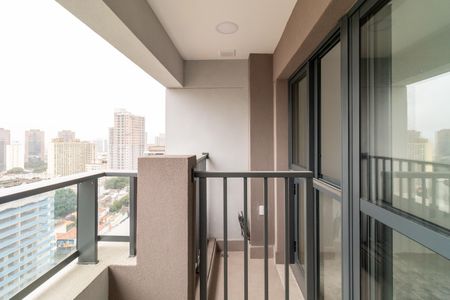 Studio à venda com 25m², 1 quarto e sem vaga Studio à venda com 25m², 1 quarto e sem vagaVaranda