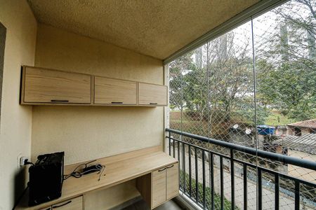 Varanda de apartamento para alugar com 3 quartos, 68m² em Vila Ivone, São Paulo