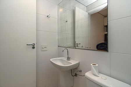 Casa à venda com 210m², 6 quartos e 2 vagas Casa à venda com 210m², 6 quartos e 2 vagasBanheiro da Suíte 6