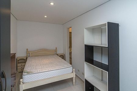 Casa à venda com 210m², 6 quartos e 2 vagas Casa à venda com 210m², 6 quartos e 2 vagasSuíte 5