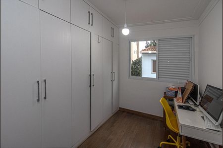 Casa à venda com 210m², 6 quartos e 2 vagas Casa à venda com 210m², 6 quartos e 2 vagasCloset da Suíte 1