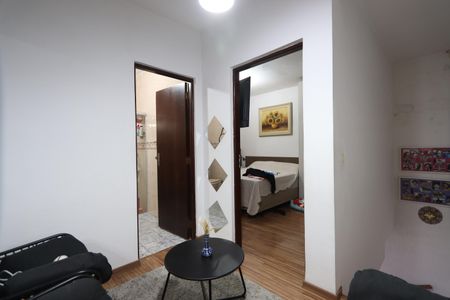 Casa à venda com 100m², 2 quartos e 3 vagasHall