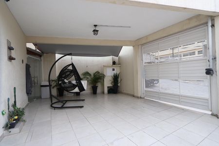 Casa à venda com 100m², 2 quartos e 3 vagasGaragem