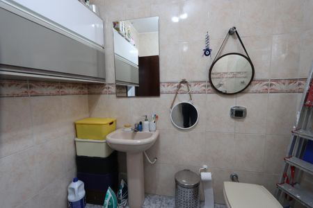 Casa à venda com 100m², 2 quartos e 3 vagasBanheiro