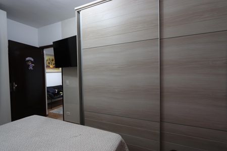 Casa à venda com 100m², 2 quartos e 3 vagasQuarto 2