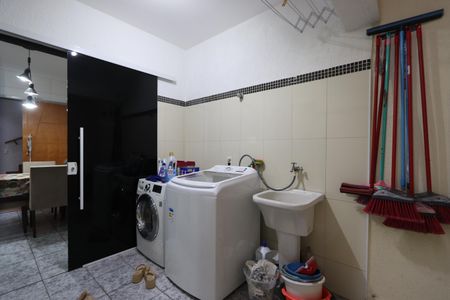 Casa à venda com 100m², 2 quartos e 3 vagasÁrea de Serviço
