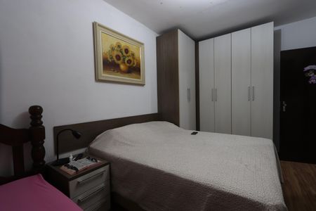 Casa à venda com 100m², 2 quartos e 3 vagasQuarto 2