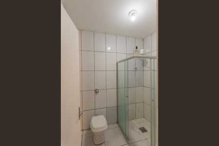 Casa à venda com 118m², 2 quartos e 2 vagas Casa à venda com 118m², 2 quartos e 2 vagasBanheiro