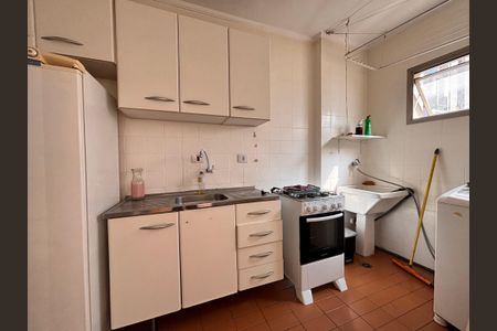 Apartamento à venda com 34m², 1 quarto e 1 vaga Apartamento à venda com 34m², 1 quarto e 1 vagaCozinha