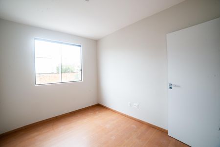 Apartamento à venda com 78m², 3 quartos e 2 vagasQuarto 1