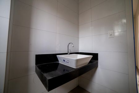 Apartamento à venda com 78m², 3 quartos e 2 vagasBanheiro Social
