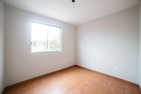 Apartamento à venda com 78m², 3 quartos e 2 vagasQuarto 2