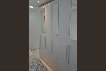 Apartamento à venda com 55m², 2 quartos e 1 vaga Apartamento à venda com 55m², 2 quartos e 1 vagaSuíte