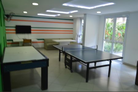 Apartamento à venda com 55m², 2 quartos e 1 vagaÁrea comum