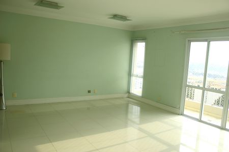 Apartamento à venda com 136m², 3 quartos e 3 vagasSala