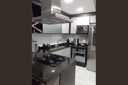 Casa à venda com 150m², 3 quartos e 4 vagas