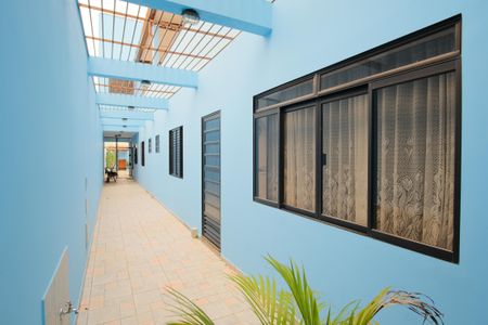 Casa à venda com 300m², 4 quartos e 4 vagasCorredor