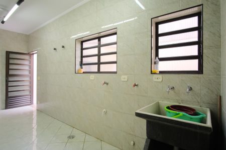 Casa à venda com 300m², 4 quartos e 4 vagasÁrea de Serviço