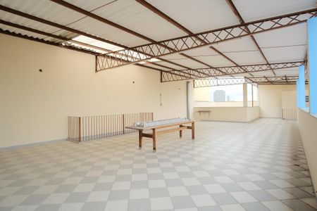 Casa à venda com 300m², 4 quartos e 4 vagasÁrea comum - Salão de festas