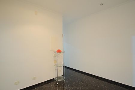 Casa à venda com 300m², 4 quartos e 4 vagasJardim de inverno