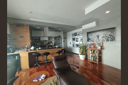 Apartamento à venda com 72m², 1 quarto e 2 vagas
