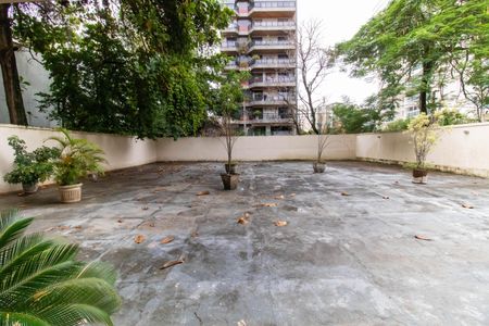 Apartamento à venda com 70m², 2 quartos e 1 vaga Apartamento à venda com 70m², 2 quartos e 1 vagaÁrea comum