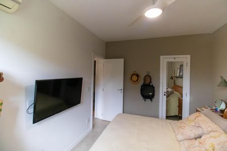 Apartamento à venda com 70m², 2 quartos e 1 vaga Apartamento à venda com 70m², 2 quartos e 1 vagaSuíte