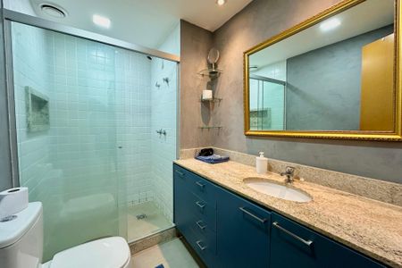 Studio à venda com 50m², 1 quarto e sem vaga Studio à venda com 50m², 1 quarto e sem vagaBanheiro