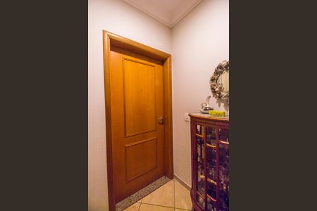 Apartamento à venda com 140m², 3 quartos e sem vagaHall social