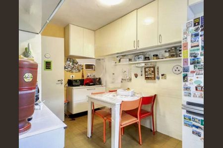 Casa à venda com 177m², 3 quartos e 3 vagas