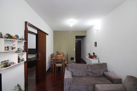 Apartamento à venda com 80m², 2 quartos e 1 vagaSala 
