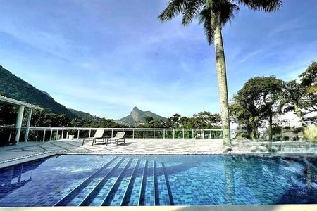 Casa à venda com 500m², 4 quartos e 5 vagas