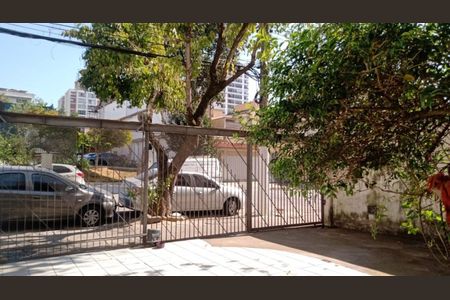 Casa à venda com 350m², 3 quartos e 3 vagas Casa à venda com 350m², 3 quartos e 3 vagasFoto 20