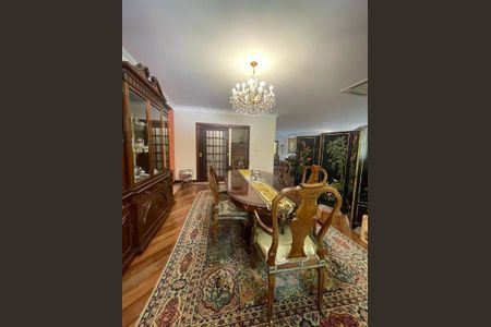 Casa à venda com 838m², 4 quartos e 8 vagas