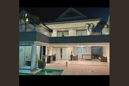 Casa à venda com 172m², 4 quartos e 3 vagas