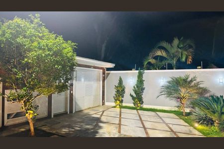 Casa à venda com 172m², 4 quartos e 3 vagas