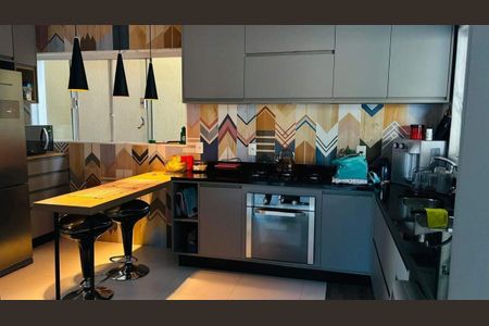 Casa à venda com 172m², 4 quartos e 3 vagas