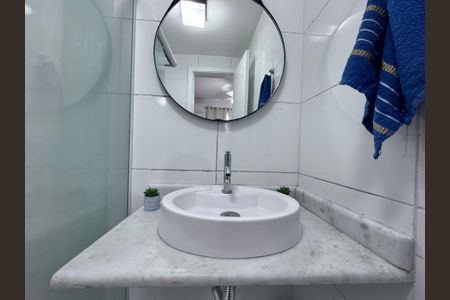 Casa à venda com 127m², 3 quartos e 1 vaga Casa à venda com 127m², 3 quartos e 1 vagaBanheiro da Suíte 1