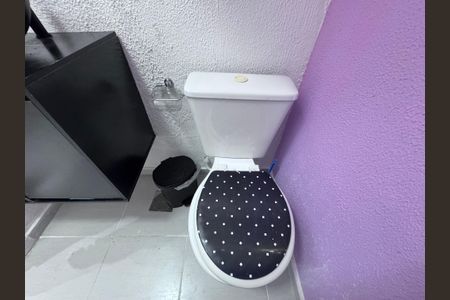 Casa à venda com 127m², 3 quartos e 1 vaga Casa à venda com 127m², 3 quartos e 1 vagaLavabo