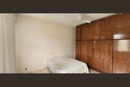 Casa à venda com 100m², 3 quartos e 2 vagas