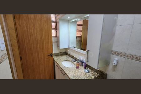 Casa à venda com 100m², 3 quartos e 2 vagas