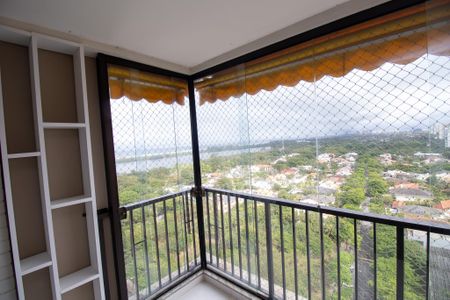 Apartamento à venda com 90m², 2 quartos e 1 vaga Apartamento à venda com 90m², 2 quartos e 1 vagaVaranda da Sala