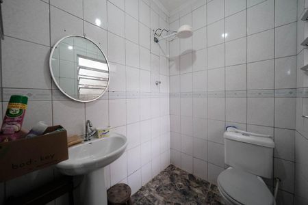 Casa à venda com 144m², 3 quartos e 2 vagasBanheiro 2