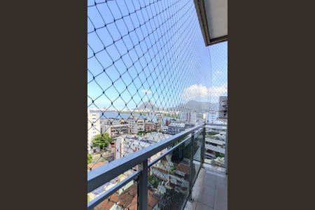 Apartamento à venda com 75m², 2 quartos e 1 vagaVaranda sala