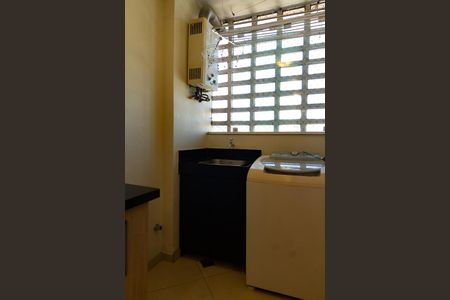 Apartamento à venda com 75m², 2 quartos e 1 vagaÁrea de serviço