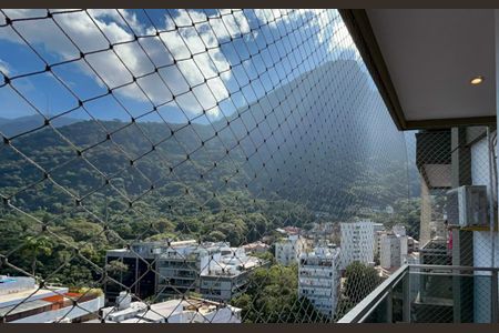 Apartamento à venda com 75m², 2 quartos e 1 vagaVaranda do quarto 1 e 2