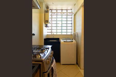 Apartamento à venda com 75m², 2 quartos e 1 vagaÁrea de serviço