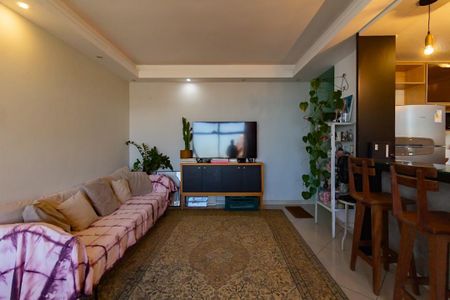 Apartamento à venda com 75m², 2 quartos e 1 vagaSala