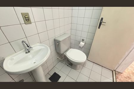 Apartamento para alugar com 62m², 3 quartos e 1 vaga Apartamento para alugar com 62m², 3 quartos e 1 vagaBanheiro Social